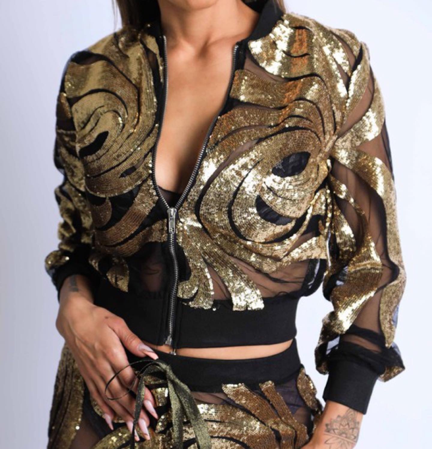 Spotlight Suit - IFUL BOUTIQUE